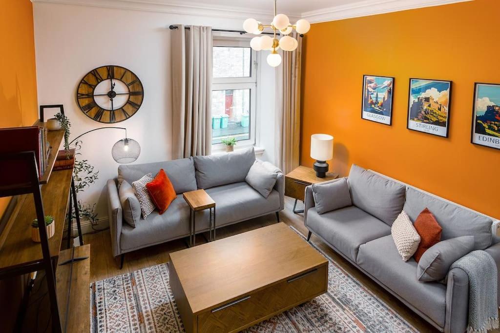 The Stylish 3-Bedroom Maisonette Retreat Стърлинг Екстериор снимка